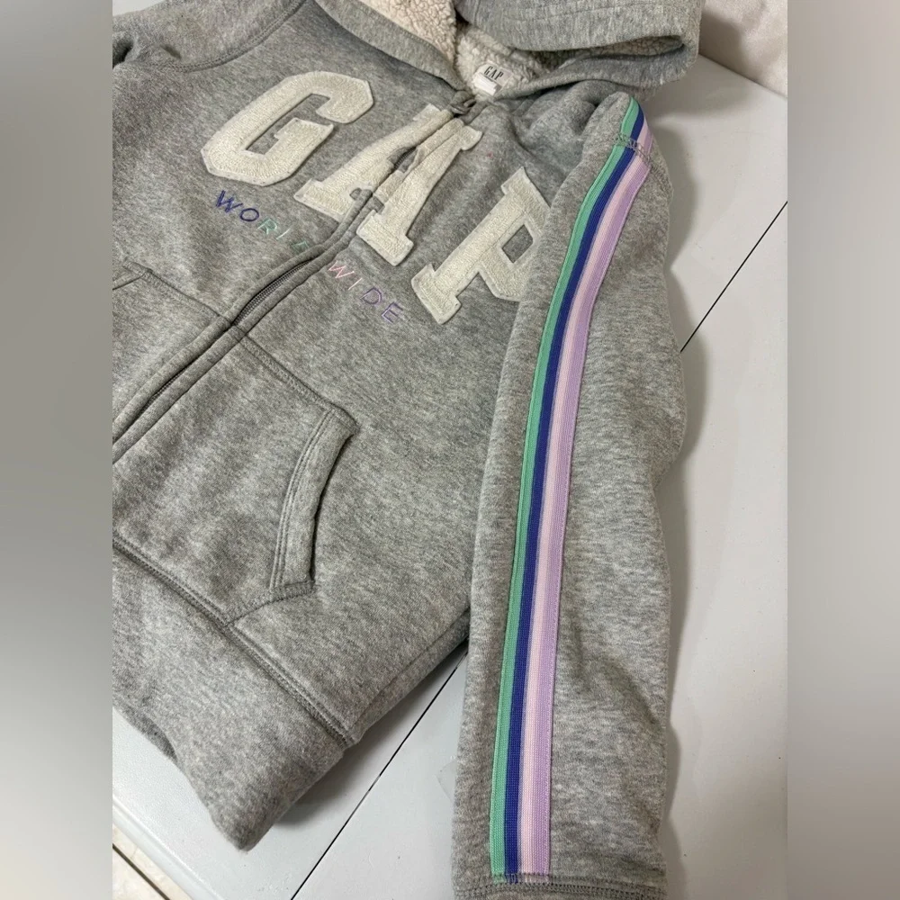 Gap Kids Soft Cozy Logo Hoodie Size-M